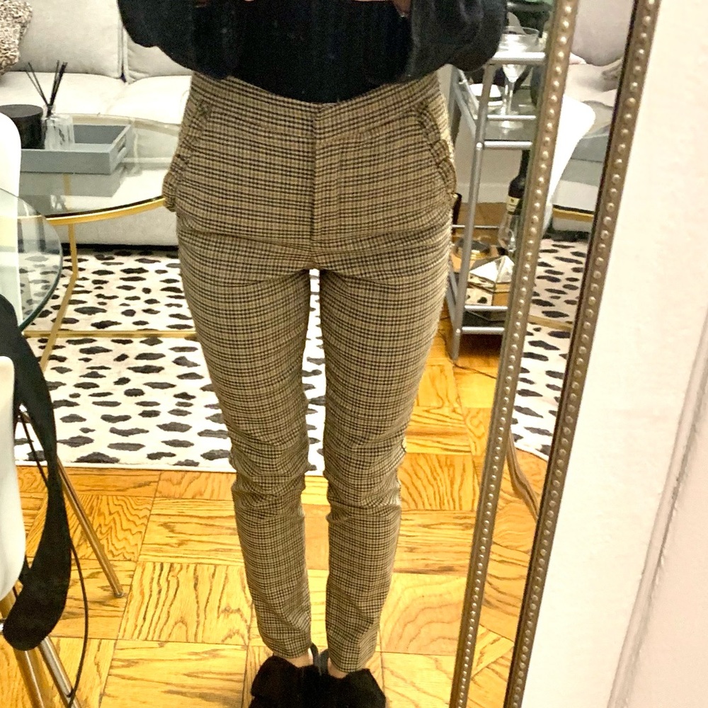 Never been worn Zara plaid pants / trousers
